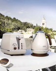 Icona Vintage Electric Kettle - 1.7 L - Beige - KBOV2001.BG - De’Longhi